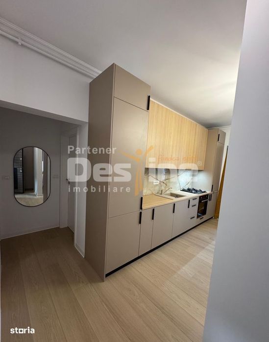 Vand apartament 2 camere,  etaj 2