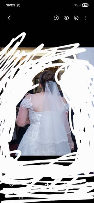 Rochie mireasa plus voal