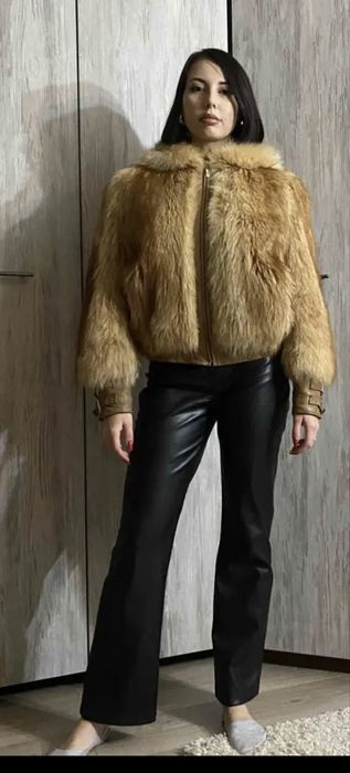 Полушубок из лисы продам