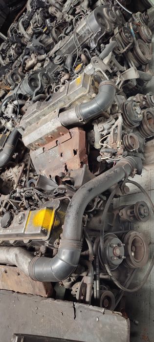 Двигатель Mitsubishi Canter 4M40