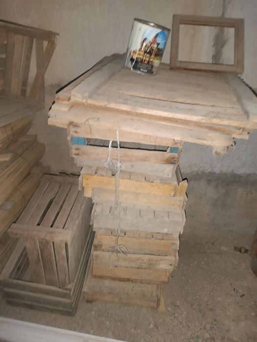 Срочно Б/У тахталар, эшик, ромлар, яшиклар, апаловка сотилади.