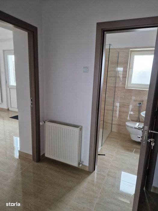 Apartament cu 3 camere decomandate, etaj 1, superfinisat, in Centru