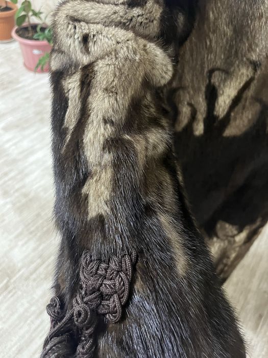 Продам норковую шубу