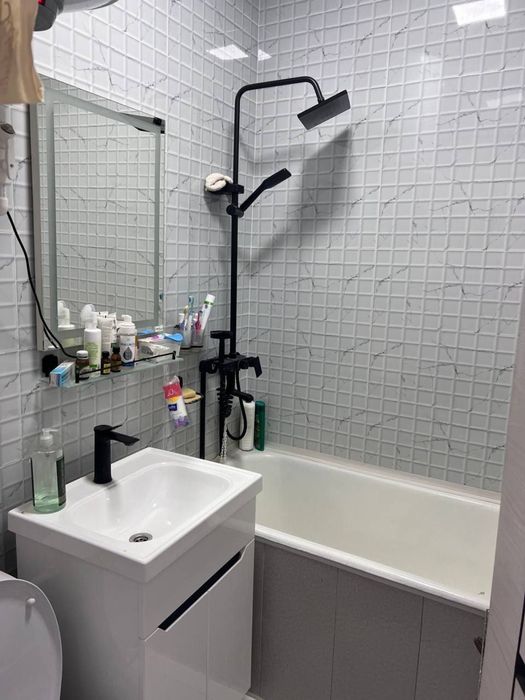 1 xonali uy yevro rimonti bilan 2.3 balkonli