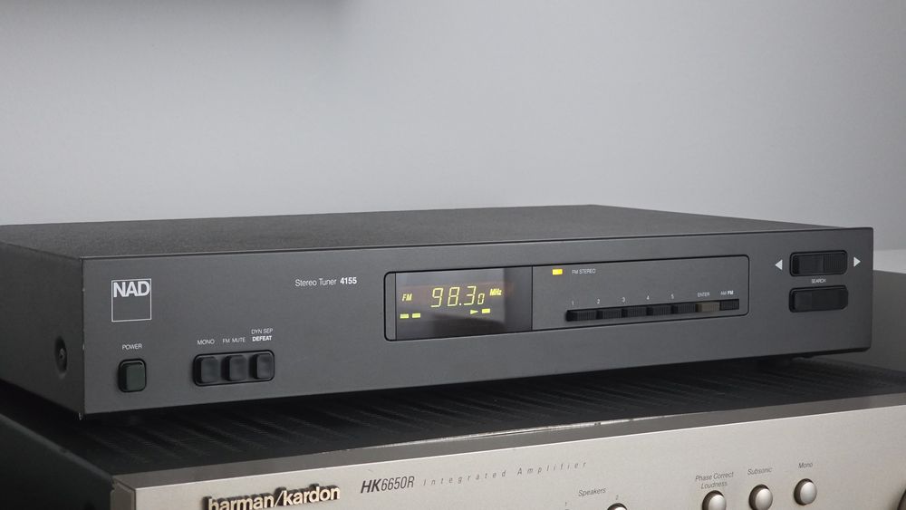 NAD Stereo Tuner 4155