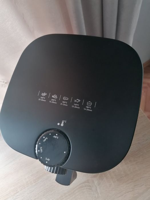 Tefal   Easy Fry Уред за здравословно готвене