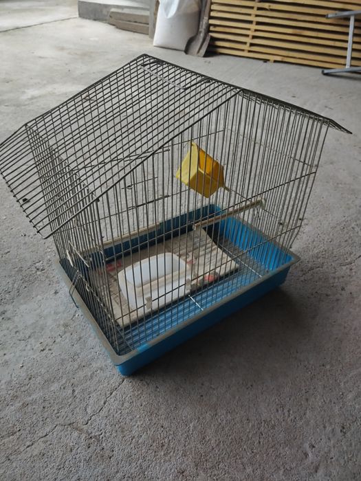 colivie second hand pentru canari, perusi, pasari exotice etc.