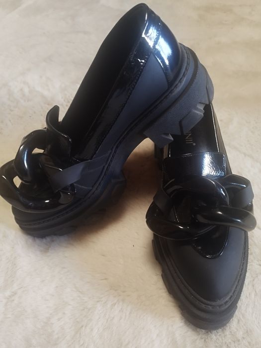 Дамски обувки Carini