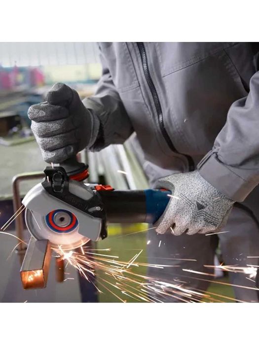 Bolgarka Bosch GWS 17-125 S Угловая шлифмашина