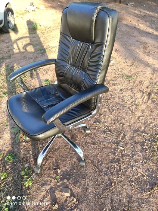 Президентски офис стол