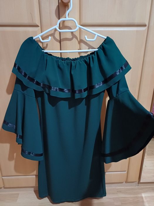 Vand rochie de ocazie M Pinklady