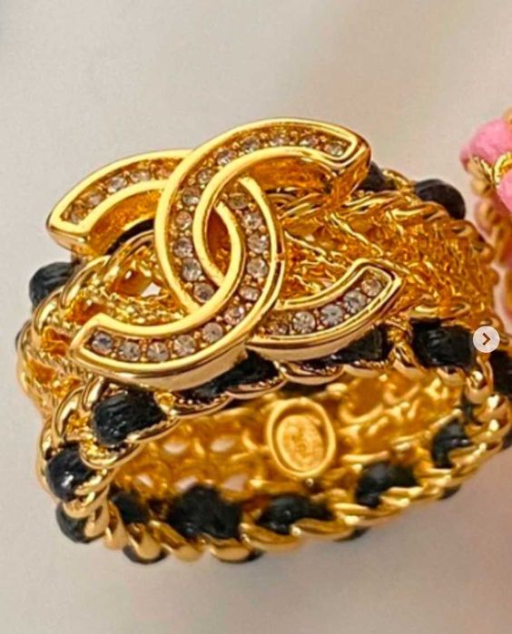 Висок клас бижута - Гривна, Обеци,Колие, Пръстен