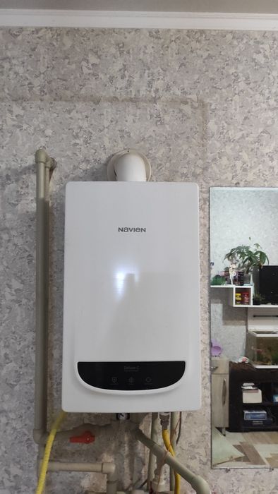 Продам навесной котел NAViEN