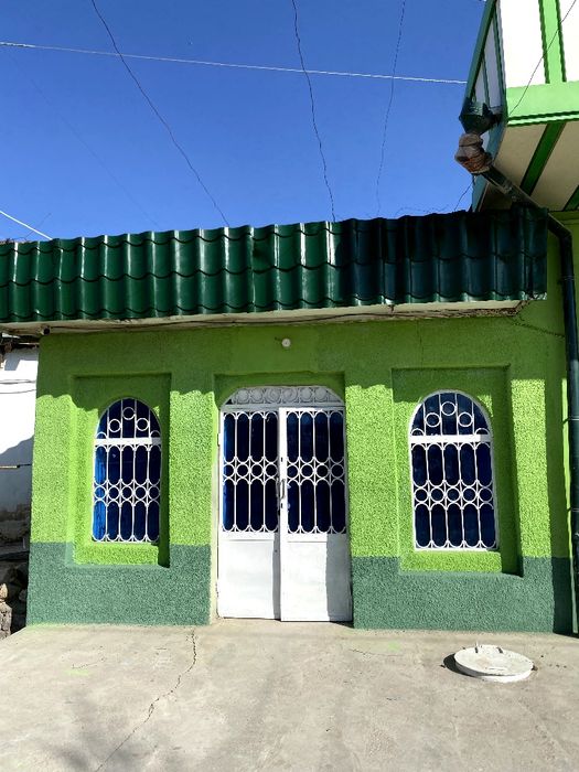 Guzor markazida joylashgan Dukon va Bokslar sotiladi yoki ijaraga beri