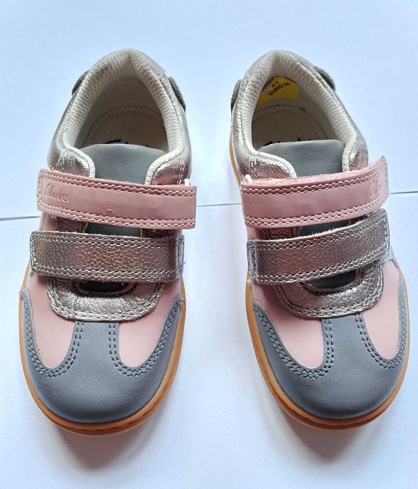 Детски обувки Clarks, размер 24