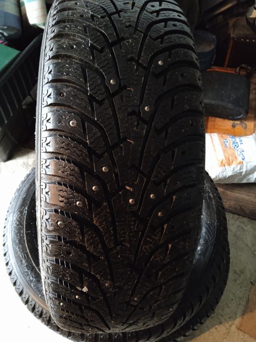 Шины б/у в хорошем состоянии