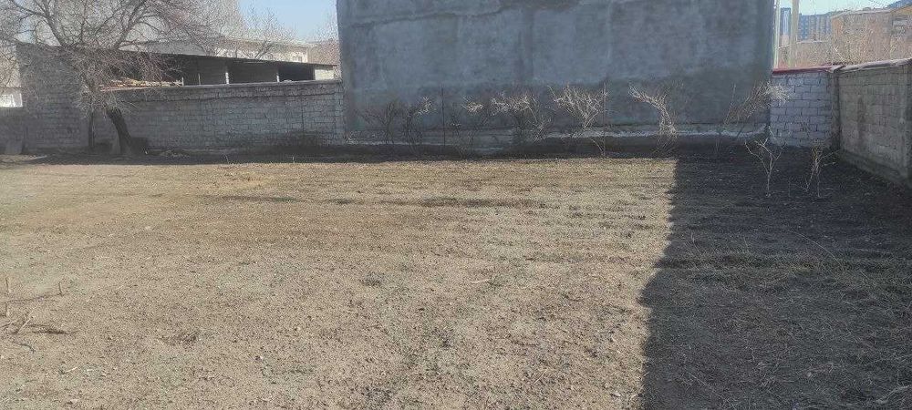 Продается участок земли, 4 сотки.