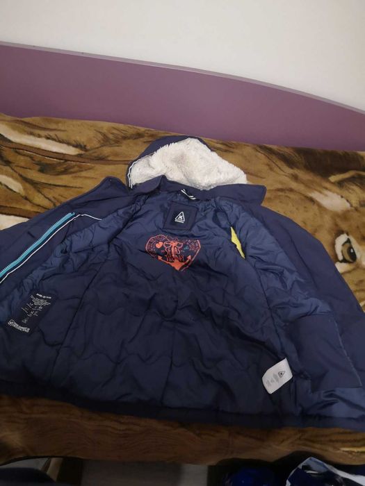 Зимно топло яке за момиче.