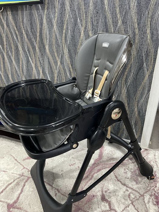 Детский стул для кормления