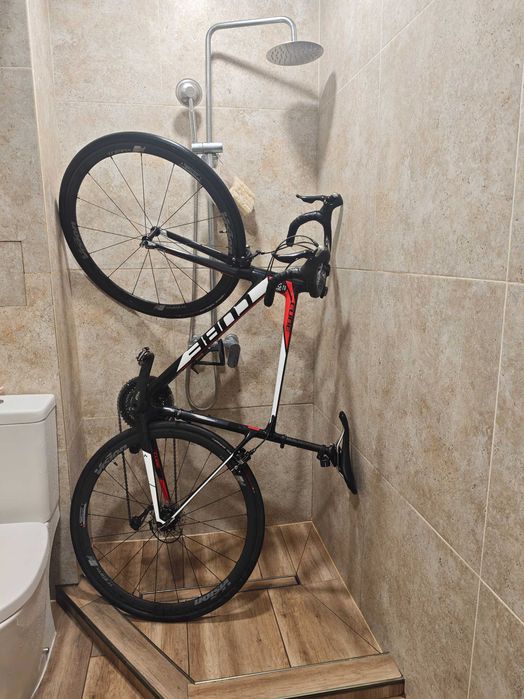 Cube Attain Carbon