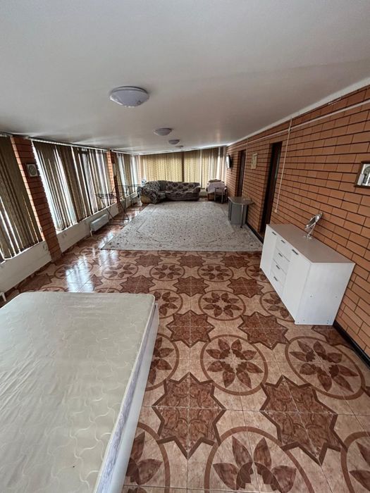 Продается двух этажный дом