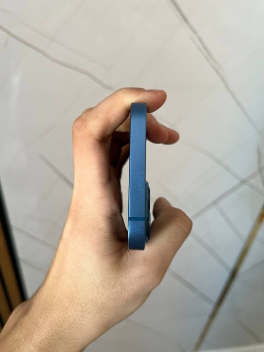 Iphone 13 в хорошем состоянии