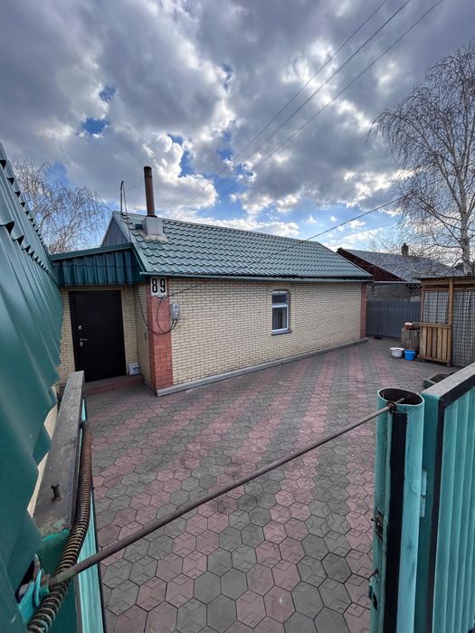 Продам дом район мед.сан.часть.