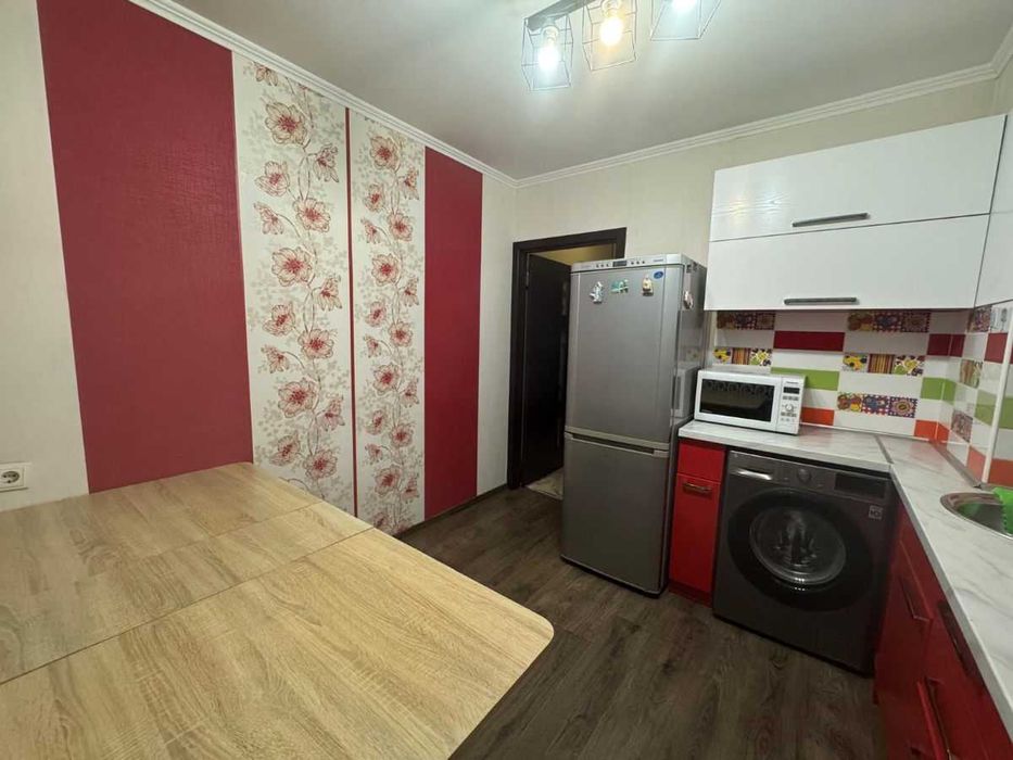 Дава се под наем Двустаен апартамент в София, Младост 3 - 74 кв.м за 400 € - Снимка #3