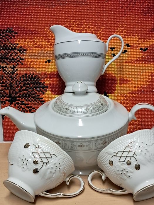 Продам   посуду  разную.