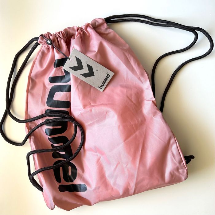 Нова раница текстил Hummel