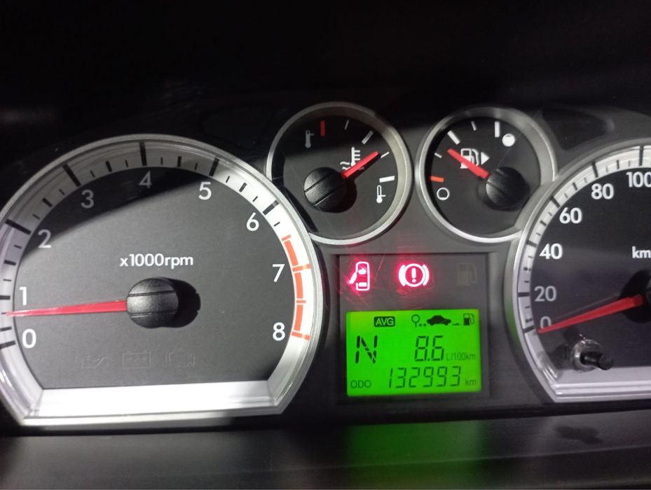 Nexia 3 avtomat sotiladi yili 2019 holati yaxshi