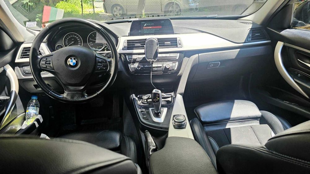 Продавам БМВ Ф31 2019г, 2.0D -190 k.c, два комплекта гуми.