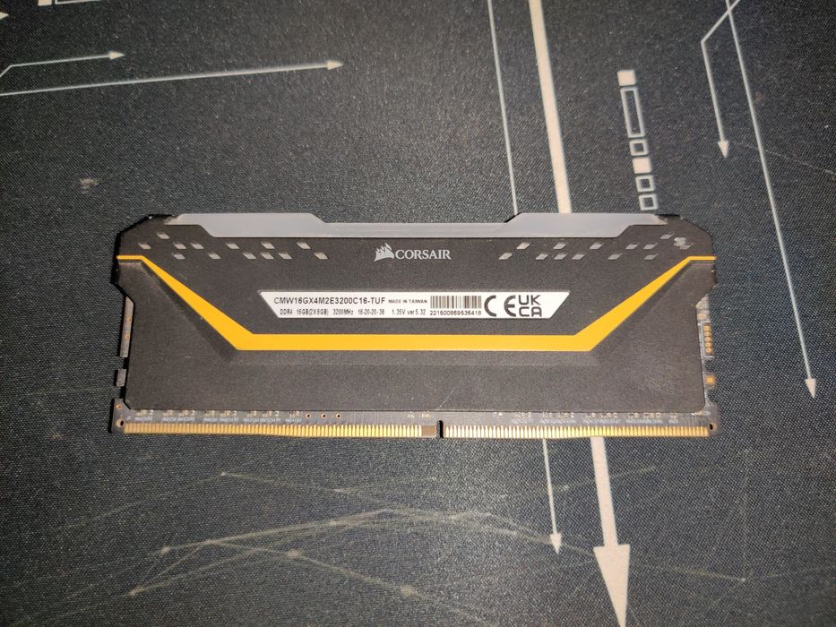 vand rami 1x8 gb 3200