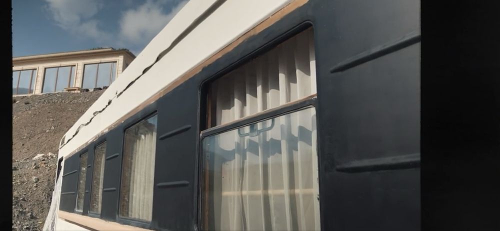 Вагон купе от поезда