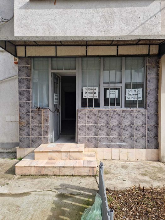 Spatiu Comercial De Inchiriat