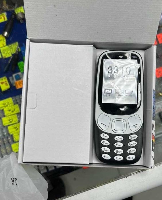 Мобилен телефон 3310 RAM/ROM 35MB с 2 сим карти