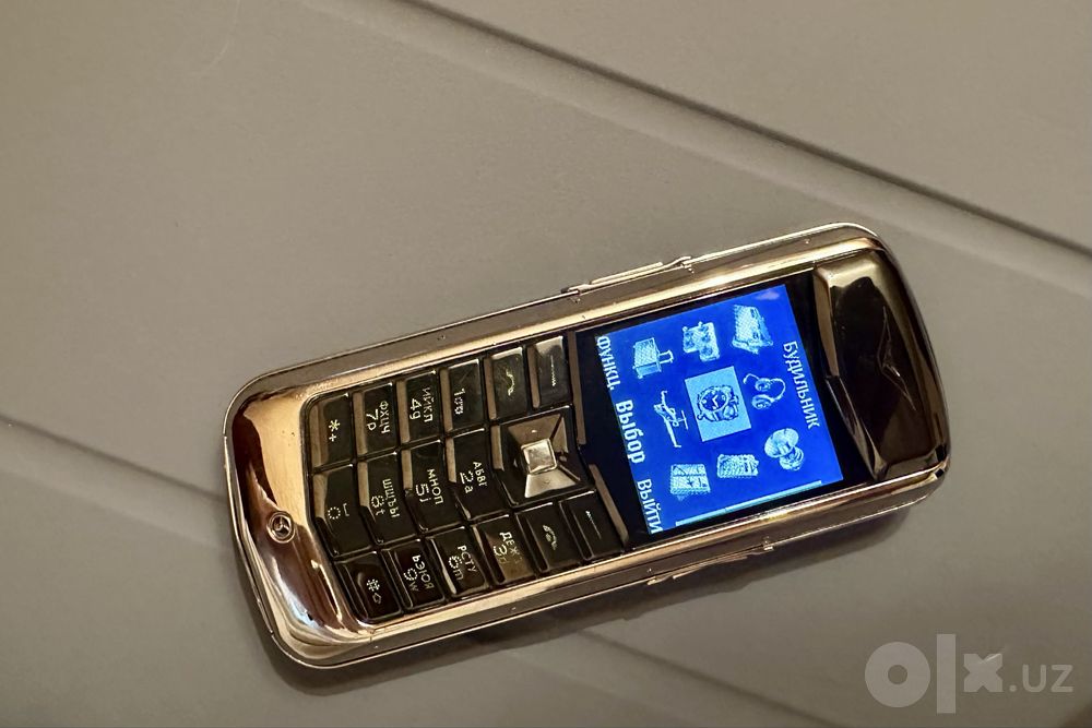 Vertu Constellation Ceramic