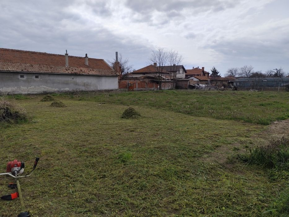 Парцел със лице на 2 улици