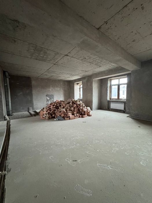 2-уровневая квартира 244м², центр, Мукимий, ЖК Parisien Golden House