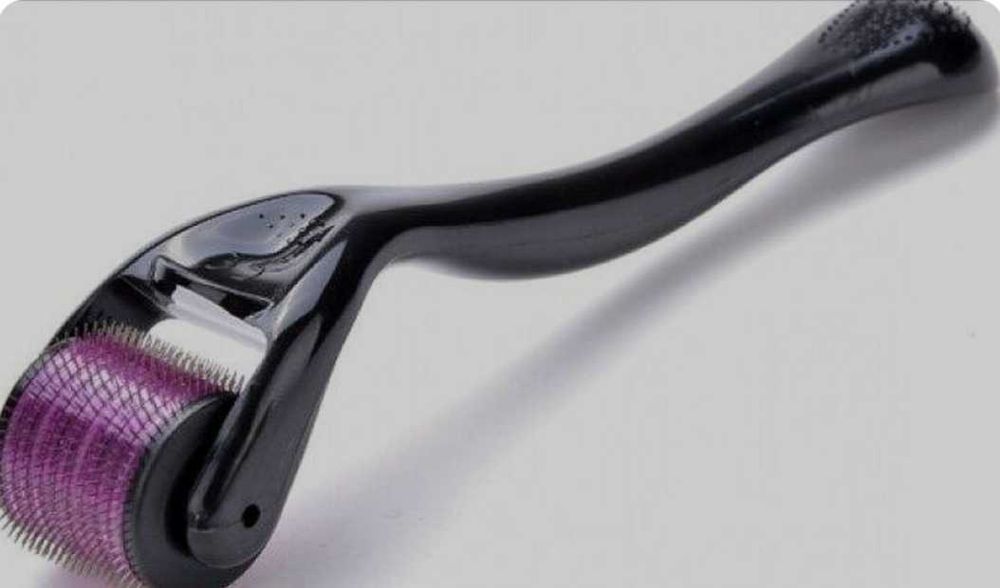 Масло от розмарин против косопад.Подарък Дерма ролер!