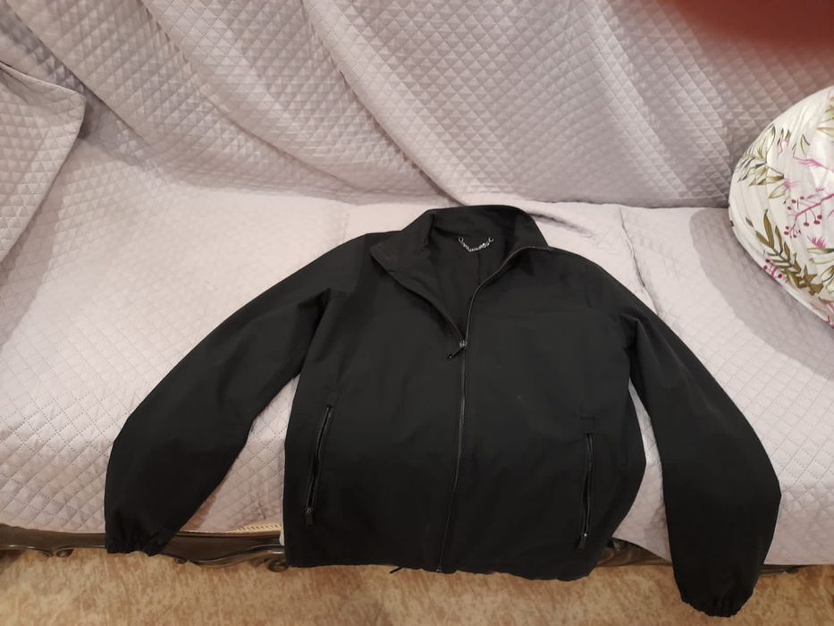 Мужские куртки.