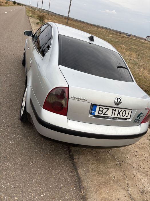 VOLKSWAGEN Passat 0 — imagine 5