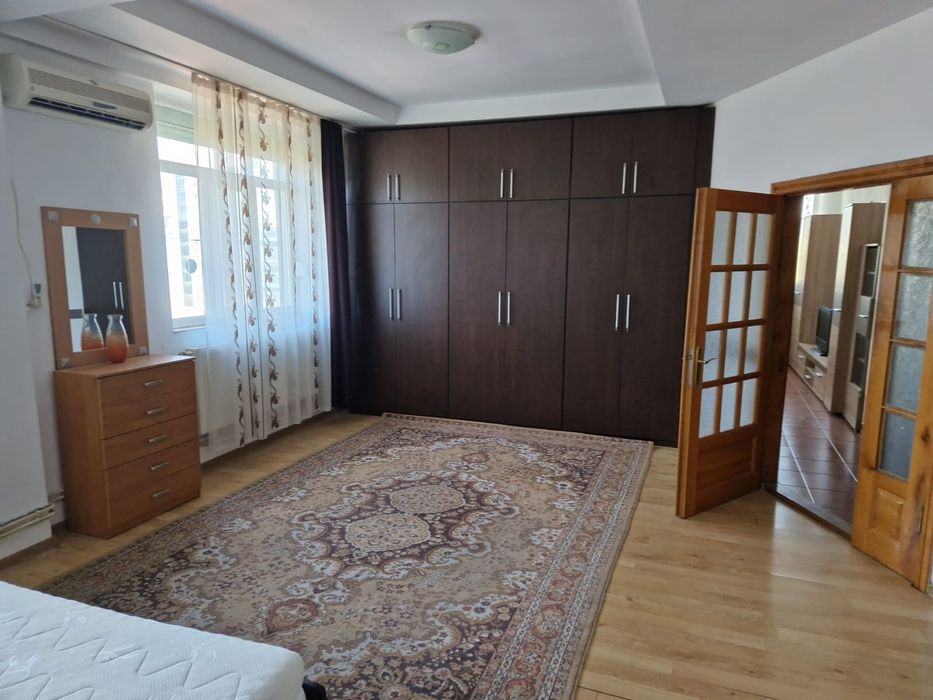 Apartament de inchiriat