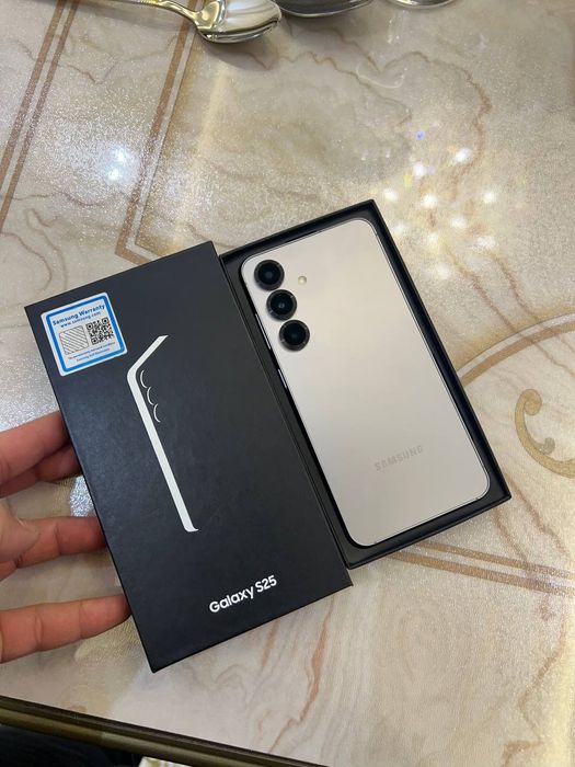 Samsung Galaxy S25