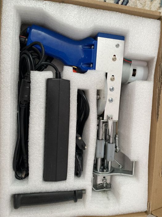 Тафтинг Ган тафт