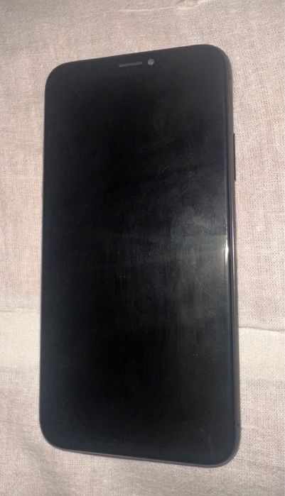 iPhone XS в идеальном состояние