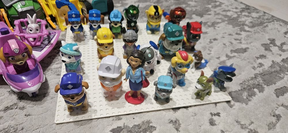 Colectie Paw Patrol  - Masini si figurine - aproape toate personajele