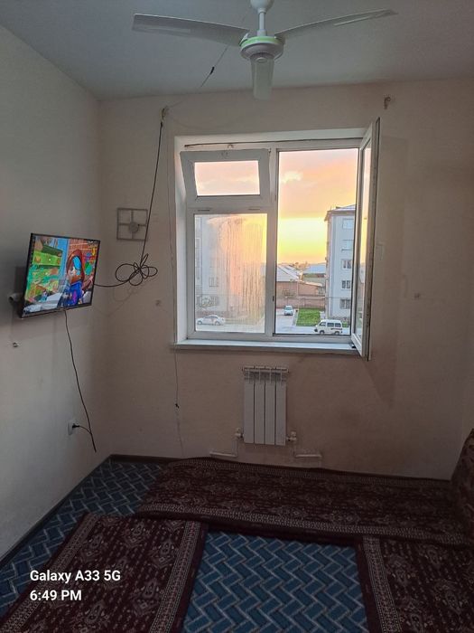 3 xonaliy dom sotiladi