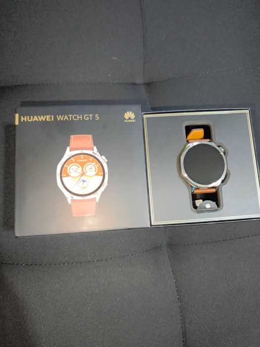 Huawei watch gt 5 brown