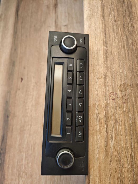 оригинално радио за фолксваген